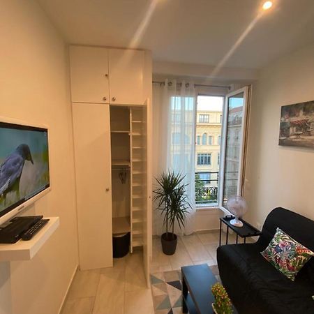 Studio Sur Avenue Jean Medecin A Nizza Kültér fotó
